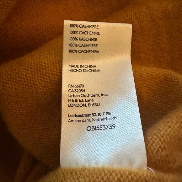 FP Audrey Cashmere Turtleneck- Inca Gold - Picture 6 of 8